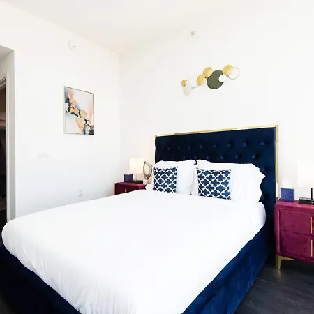 Sky-Rise Apartments Los Angeles Exterior photo