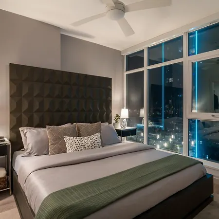 Sky-Rise Apartments Los Angeles Exterior photo
